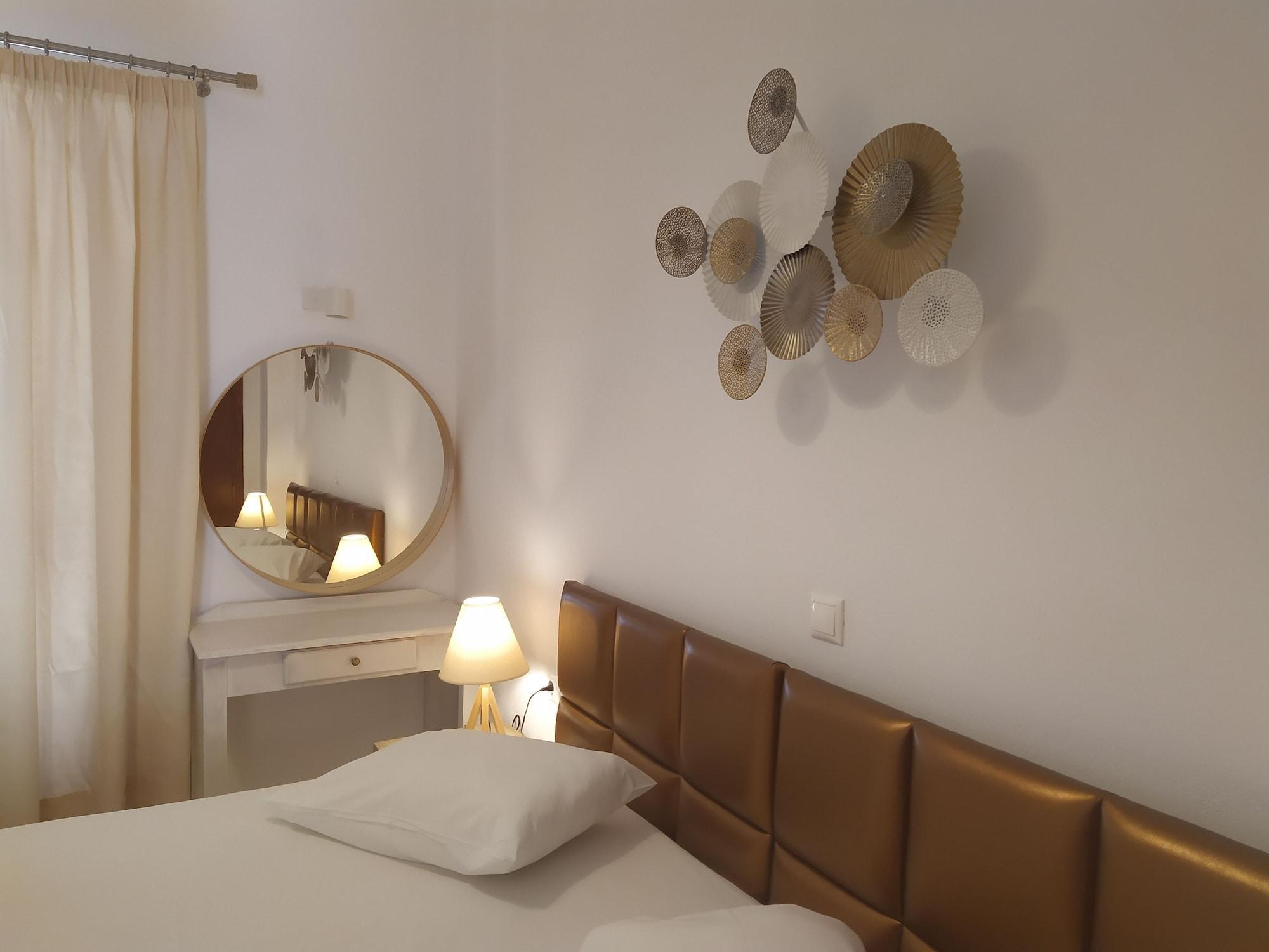 Aparthotel Aronis Benitses (Corfu)