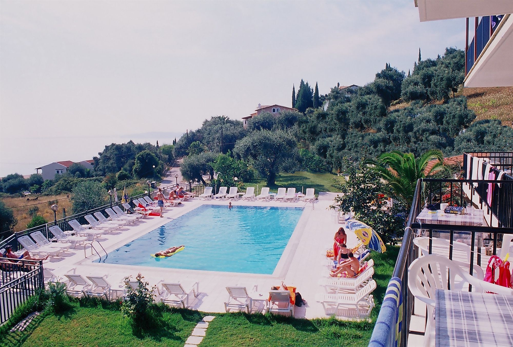 Aparthotel Aronis Benitses (Corfu)