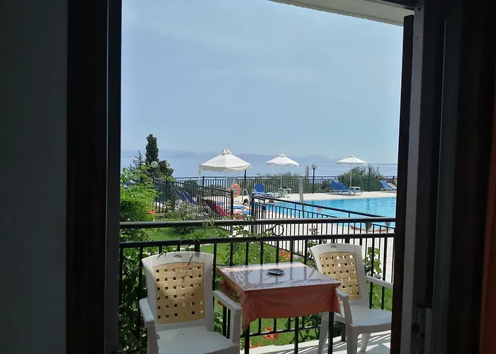 Aronis Apartments