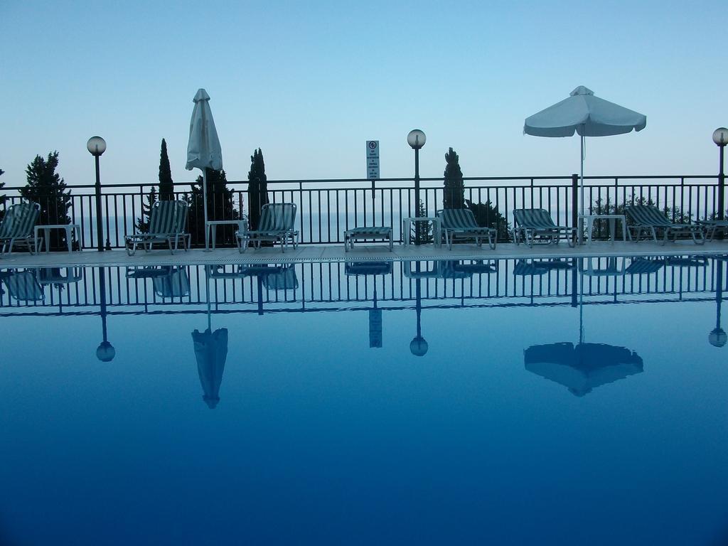 Aronis Benitses (Corfu)