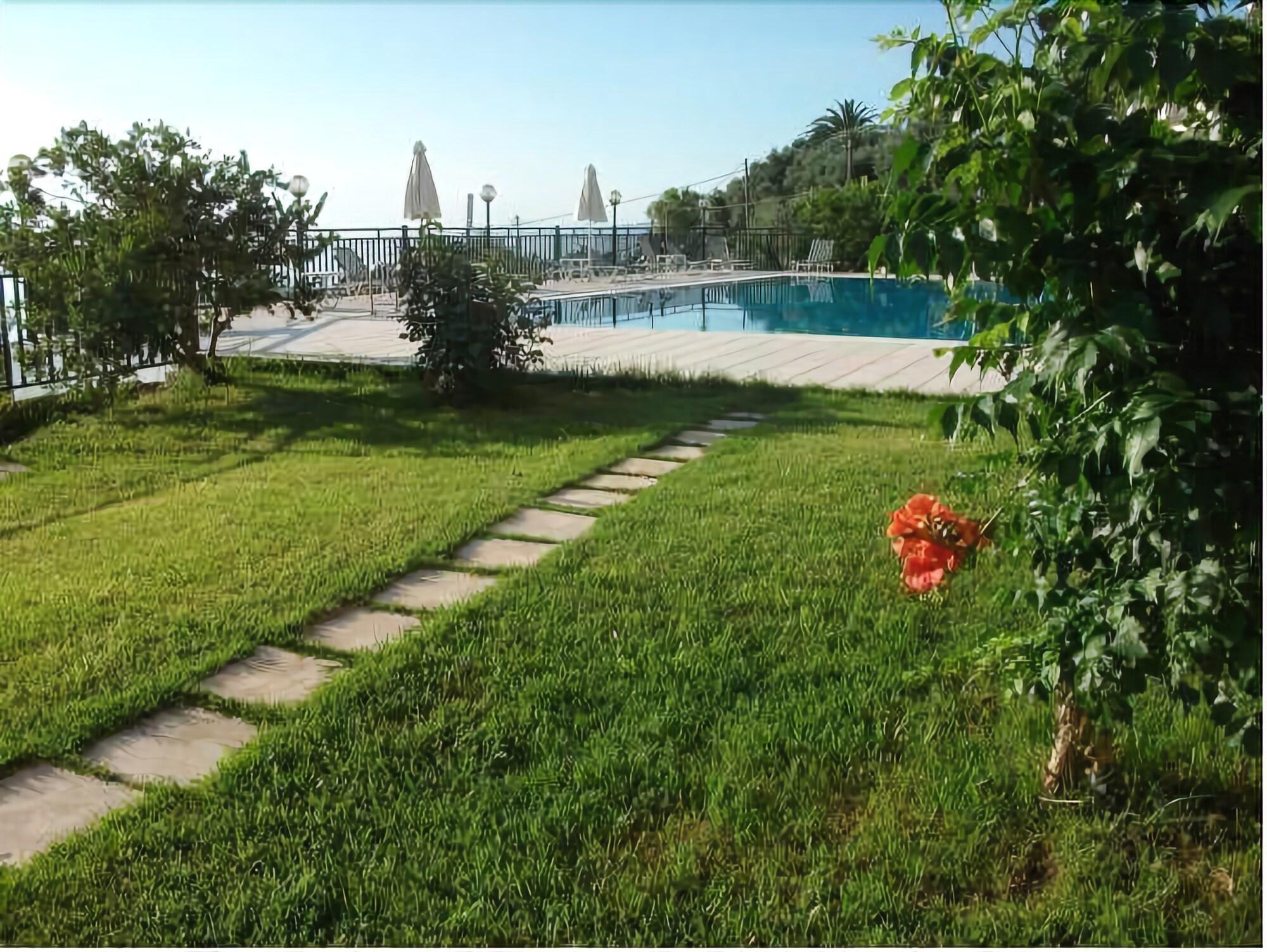 Aronis Benitses (Corfu)