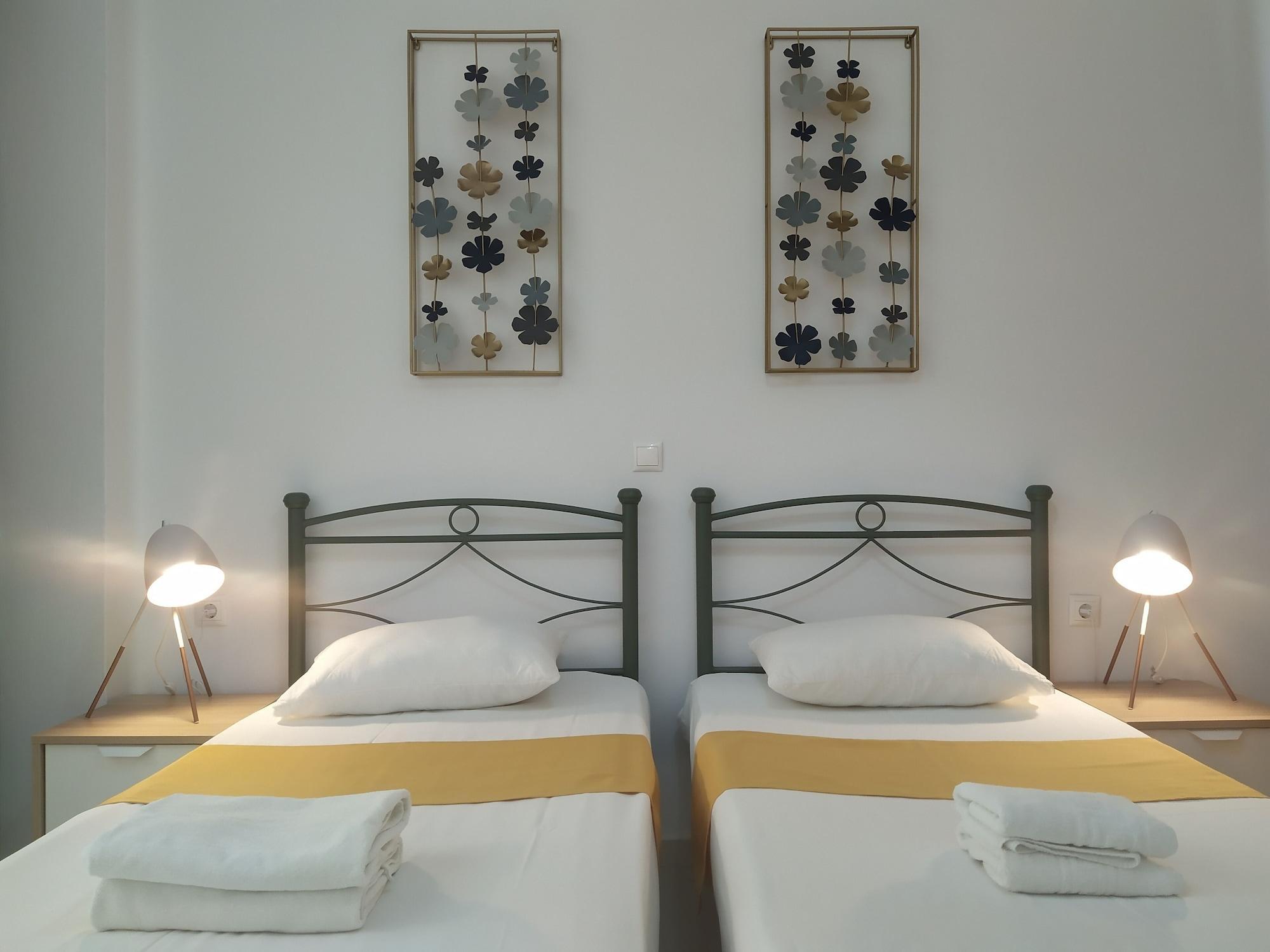 Aronis 2* Benitses (Corfu)