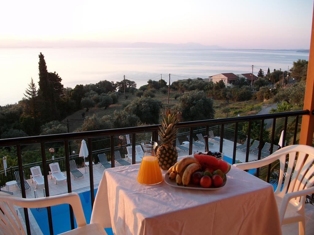 Aronis Benitses (Corfu)
